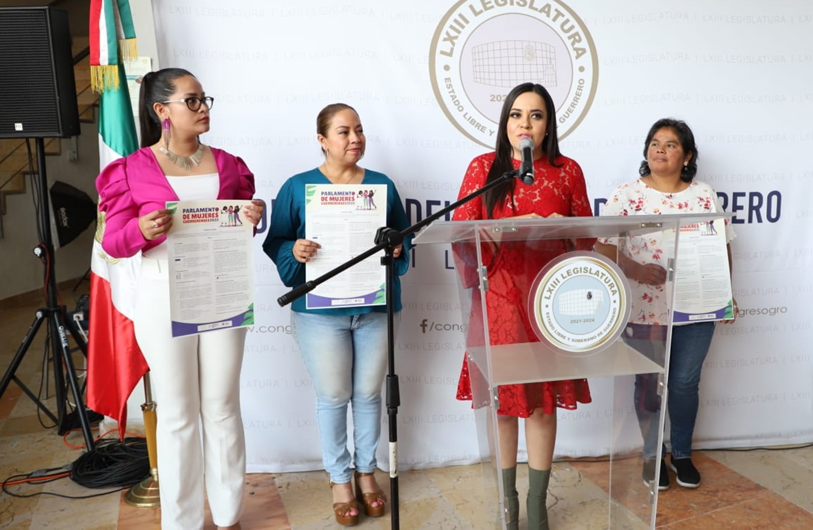 Presentan Diputadas La Convocatoria Para El Parlamento De Mujeres ...