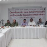 Rebelión de nueve alcaldes en Guerrero: rompen la Mesa de Paz en plena crisis por violencia