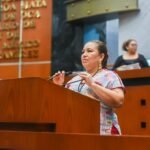 Elevar a rango de ley atención preferente para adultos mayores, propone diputada
